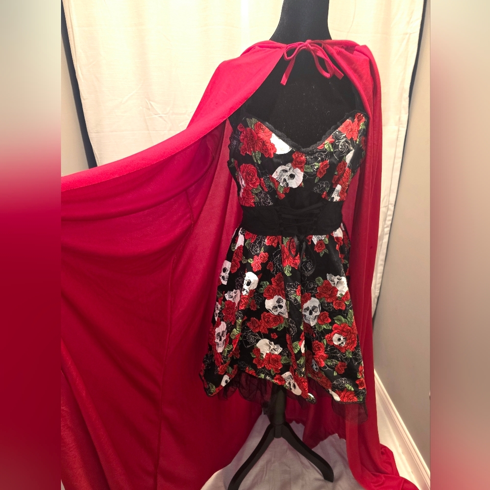 Hot Topic Black And Red Skull Velvet Dress